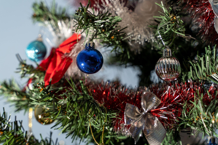 Celebrate with Joy: Christmas Ornaments for Your Home